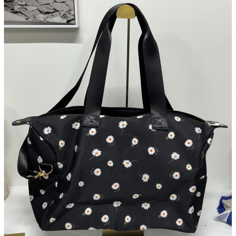 Alice + Olivia FABFITFUN ‎ Overnight Duffle Bag Weekender Daisy Floral Print